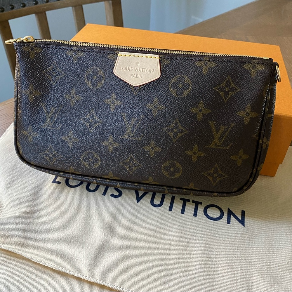 SOLD Louis Vuitton Multi Pochette Large